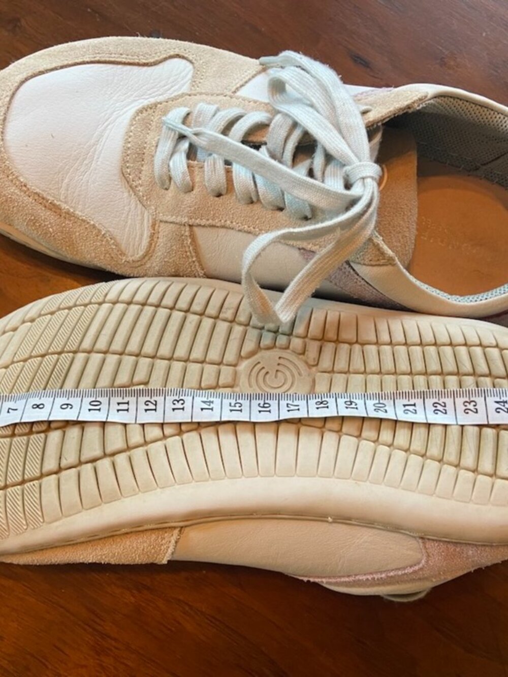 Groundies Orlando Barefoot + Shoes Sneakers size 40 EU / 9 US Women's - Picture 6 of 7